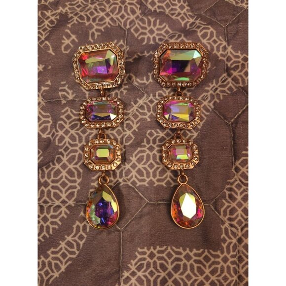 Rhinestone Irredescent Dangle Statement Earrings - Picture 1 of 3